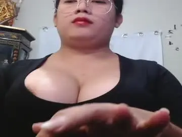 Chaturbate Adult Video Chat of travelergirl