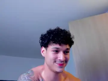 Chaturbate Live Porn of morthy_downey
