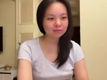 Chaturbate Live Sex Cam of hola_sunflower