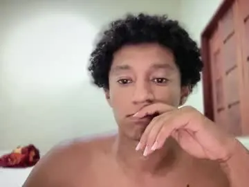 Chaturbate Sex Chat of bluesar_hot