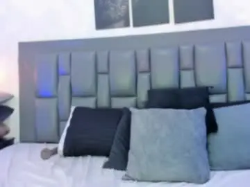 Chaturbate Adult Webcams of esmeralda_jenn11