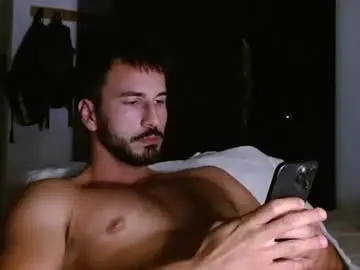 Chaturbate Live Sex Cam of hornyasfuckk33