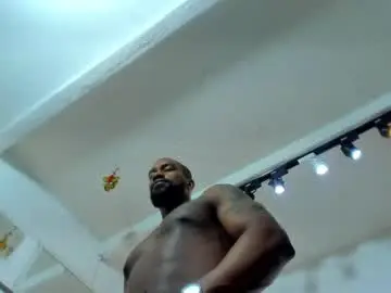 Chaturbate Live Sex of tafari_1