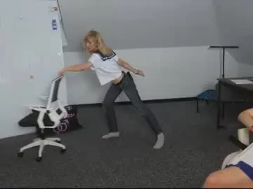 Chaturbate Live Sex of livehub054