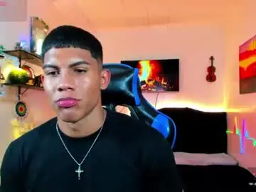 Chaturbate Private Sex Chat of damian_latinxxx