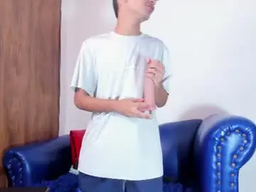 Chaturbate Sex Chat of littlecum18