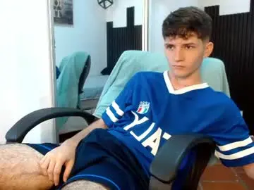 Chaturbate Free Live Porn of trevor_mob