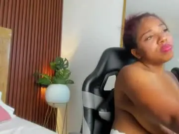 Chaturbate Best Webcam of alondra_bernet
