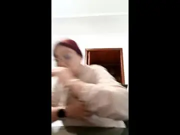 Chaturbate Live Sex Cam of allisonlove_88