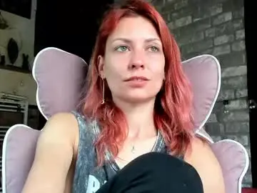 Chaturbate Watch Live Sex Cams of karoline121