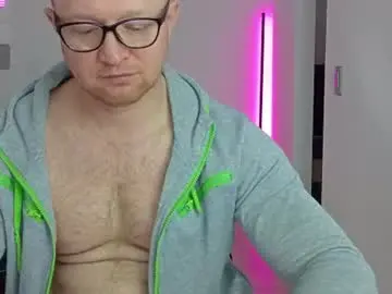 Chaturbate Free Porn Cam of kevintyler69