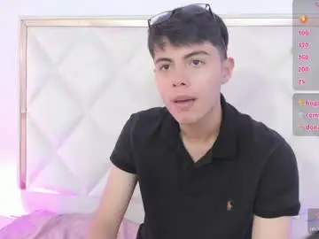 Chaturbate Live Sex Cam of samu_tay