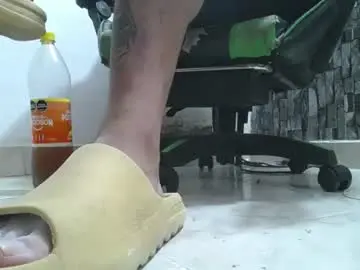 Chaturbate Best Webcam of srfindomfeet_