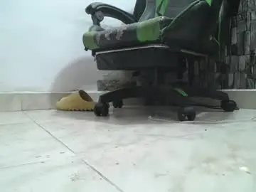 Chaturbate Sex Chat of srfindomfeet_