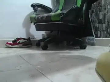 Chaturbate Adult Webcam of srfindomfeet_