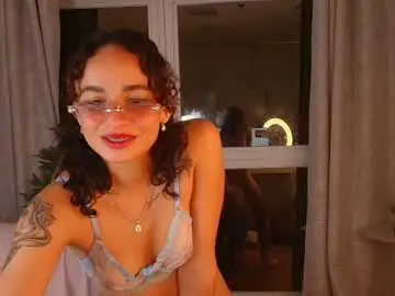 Chaturbate Private Sex Chat of ysenne_josse