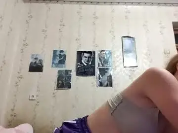 Chaturbate Free Live Porn of henrietteduchesne