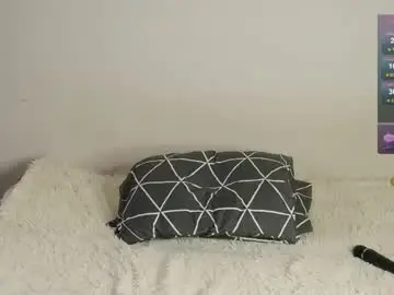 Chaturbate Live Sex Cam of leyytori