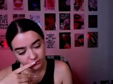 Chaturbate Nude Webcam of milamiuuu