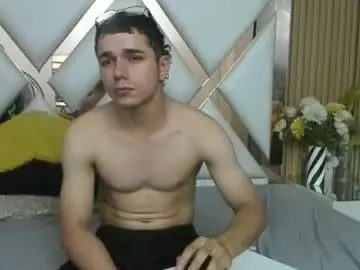 Chaturbate Live Sex of zoeandalex_