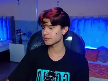 Chaturbate Adult Video Chat of derek_sinn