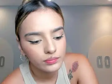 Chaturbate Live Sex Cam of laurentrosse1