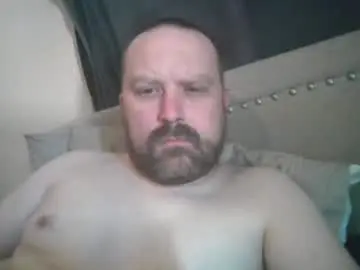 Chaturbate Live Sex Cam of totalpackage2089