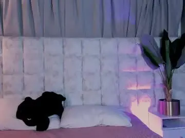 Chaturbate Live Sex Cam of astrid_velle