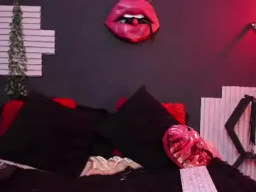 Chaturbate Live Porn of kinkyy_mom