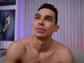 Chaturbate Live Sex Cam of randypitts