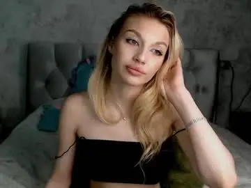 Chaturbate Adult Video Chat of ellamilla