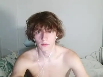 Chaturbate Best live sex cam show of leon_heart666