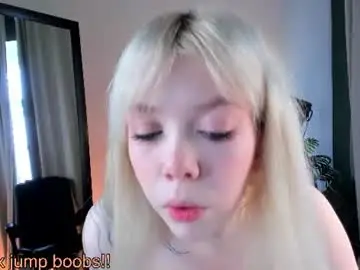 Chaturbate Free Porn Cam of lunalin_