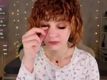 Chaturbate Adult Webcam of kira_fluffy
