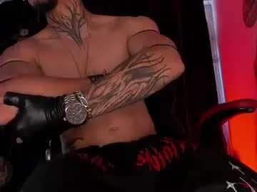 Chaturbate Live Sex Cam of thebeastmaster_
