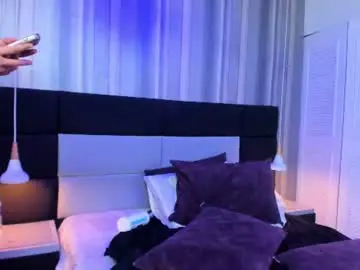 Chaturbate Adult Webcam of raven_doll11