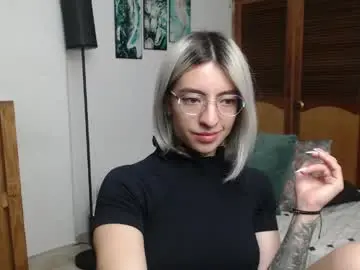 Chaturbate Watch Live Sex Cams of alicee_logan_