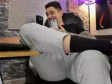 Chaturbate Watch Live Sex Cams of nicolass_fellener