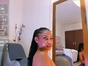 Chaturbate Live Sex Cam of kamila_arias