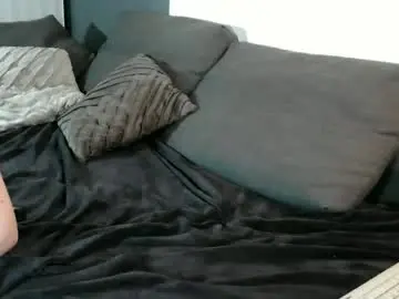 Chaturbate Live Sex of skinny_lunavalentina