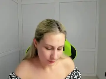 Chaturbate Free Live Porn of julia_sunshinee