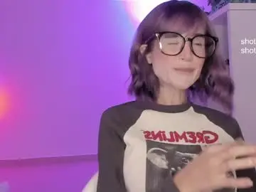 Chaturbate Live Porn of lonelly_lolly98
