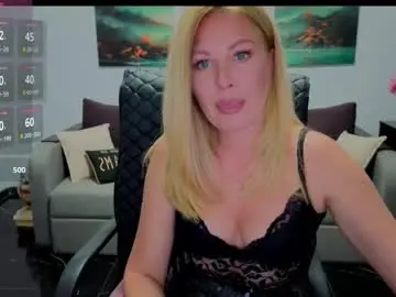 Chaturbate Best live sex cam show of mira_whitme