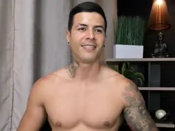 Chaturbate Live Sex of andres_clark