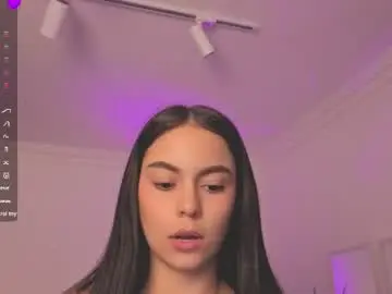 Chaturbate Live Sex Cam of alejaa___