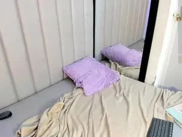 Chaturbate Sex Chat of sky_velvet