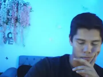 Chaturbate Free Porn Cam of klars_mood