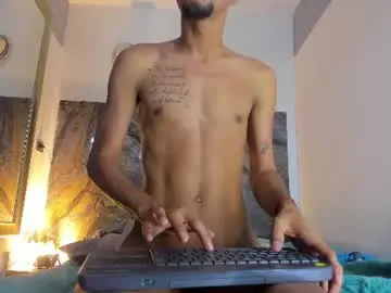 Chaturbate Sex Chat of emanuel_26