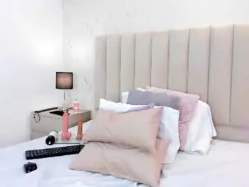 Chaturbate Sex Cam of violettarousee
