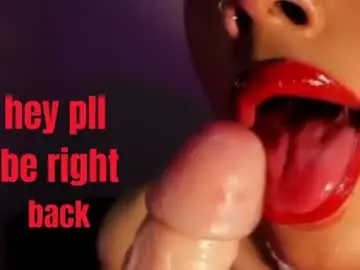 Chaturbate Live Sex Cam of mia_culpa22